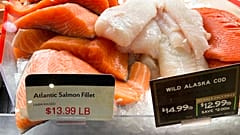 Fisch auf einem Markt in Kalifornien: Viele Sorten sind mit Schadstoffen belastet.