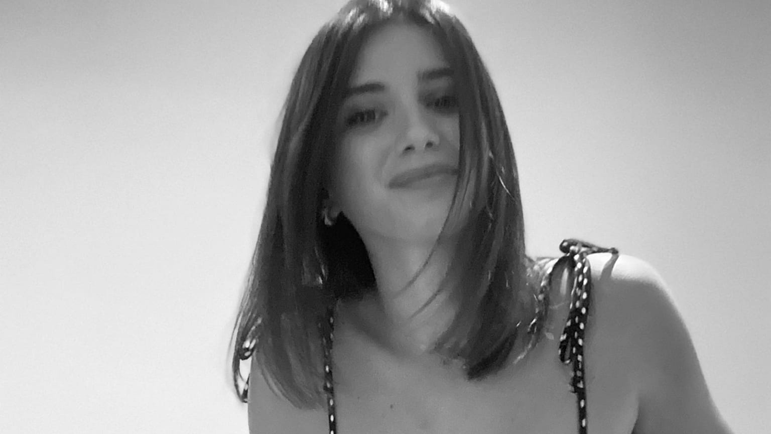 İç mimar Pelin Kaya'nın bir yıldan uzun bir süredir Malta'da yaşadığı belirtildi