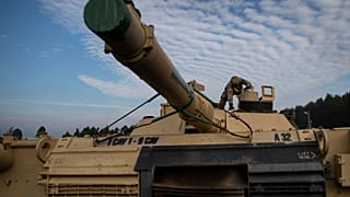 Выгрузка американских танков "Абрамс", Литва, 21 октября 2019 года.
