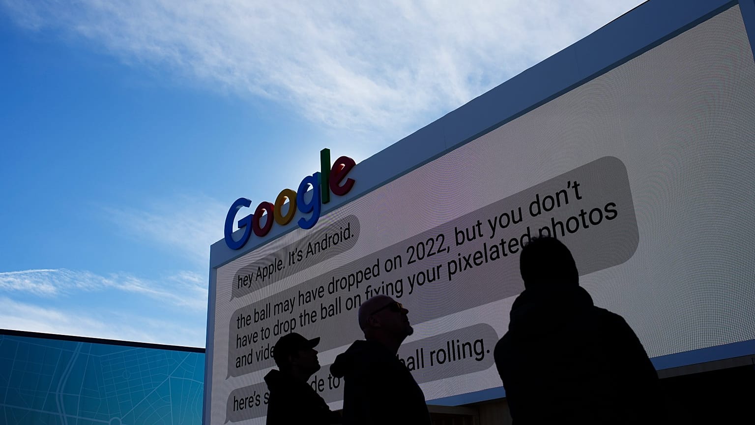 La maison mère de Google annonce la suppression de 12 000 postes 