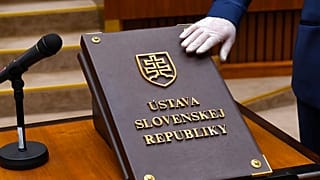 A szlovák alkotmány díszkiadása (a kép illusztráció)
