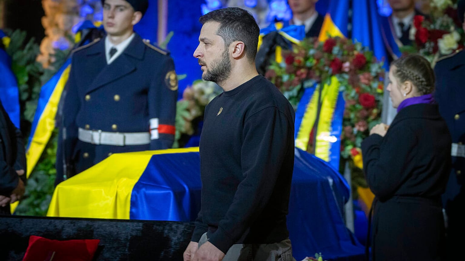 Az ukrán elnök is részt vett a gyászszertartáson