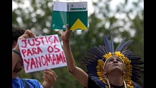 Lula da Silva visita gli Yanomami