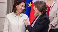 Annalena Baerbock német külügyminiszter és Catherine Colonna francia külügyminiszter Párizsban