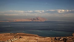 تيران وصنافير على البحر الأحمر