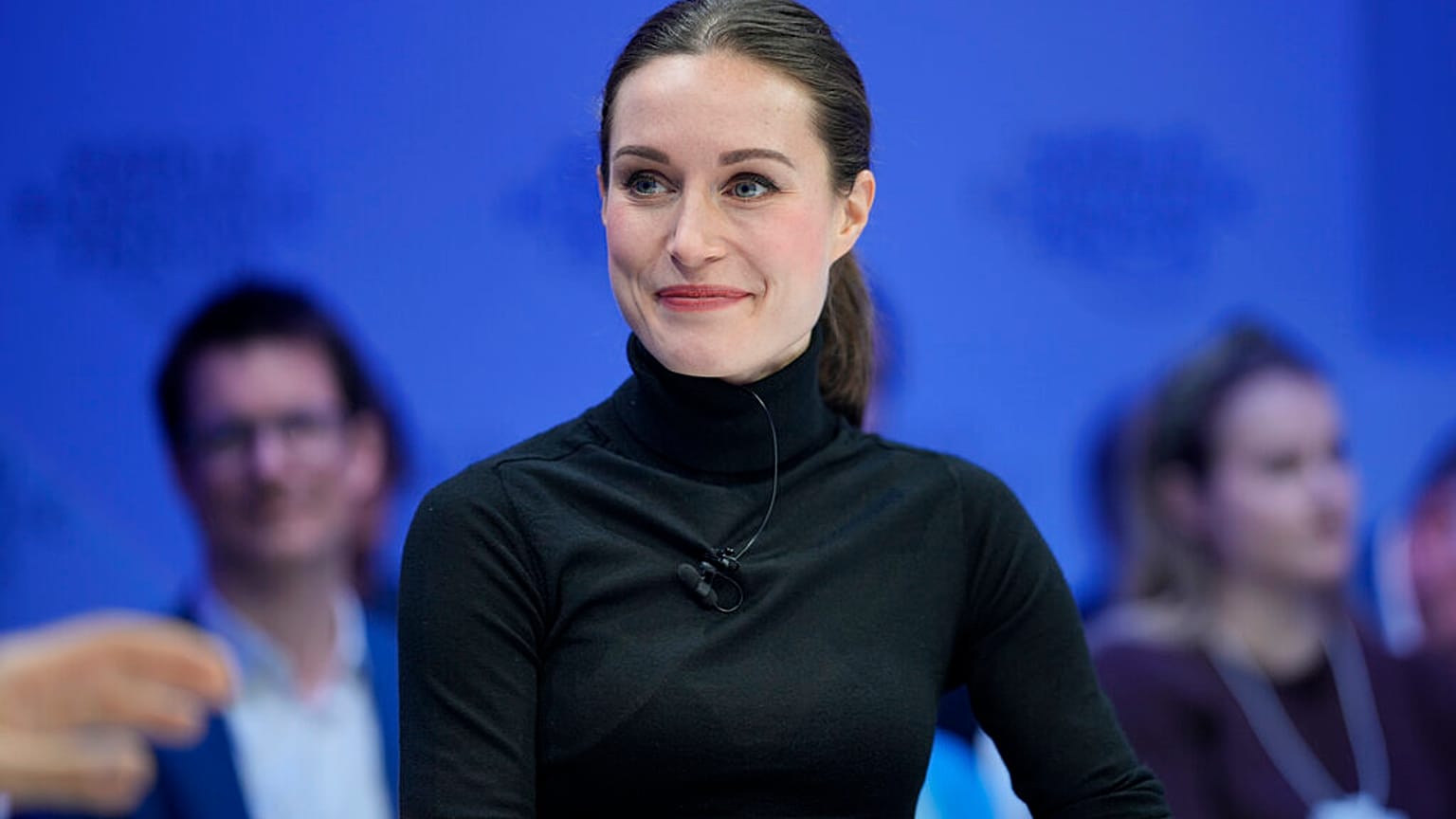 Sanna Marin finn miniszterelnök a davos-i világgazdasági fórumon 2023 januárjában