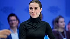 Sanna Marin finn miniszterelnök a davos-i világgazdasági fórumon 2023 januárjában