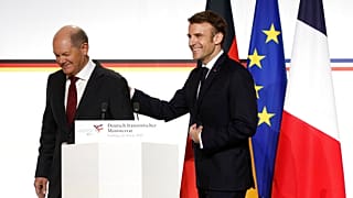 El presidente francés, Emmanuel Macron, y el canciller alemán, Olaf Scholz