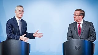 Пресс-конференция Йенса Столтенберга и Бориса Писториуса, 24 января 2023 года.