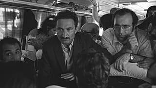Uğur Mumcu, 1 Ocak 1973'te CHP Genel Başkanı Bülent Ecevit'in seçim gezisine katılmıştı. (Arşiv)