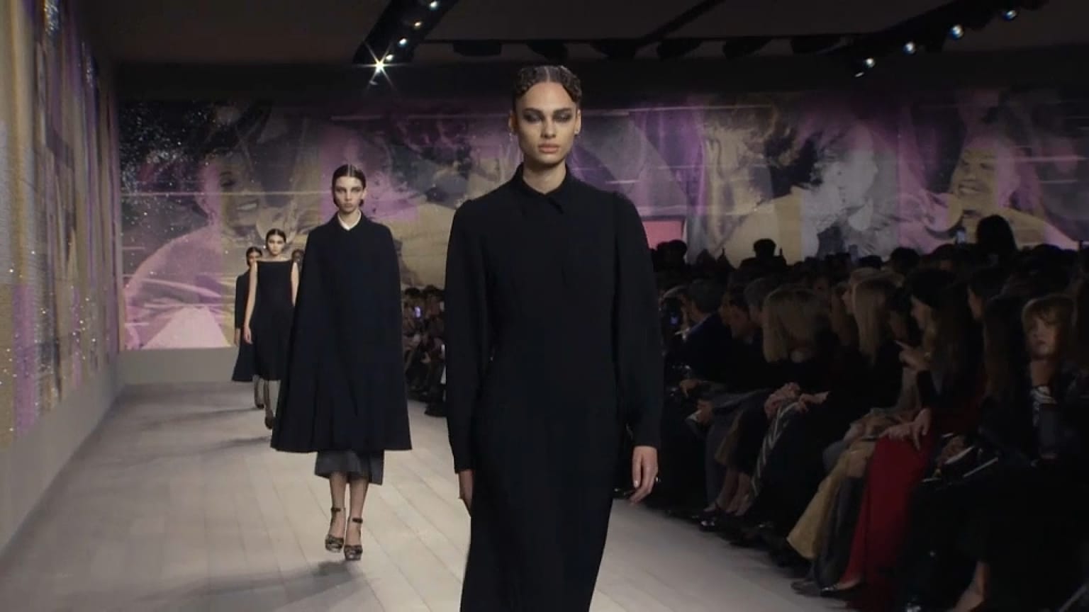 Sfilata Dior a Parigi 2023