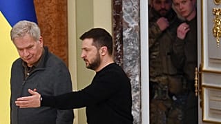 Presidentes da Finlândia e Ucrânia em Kiev