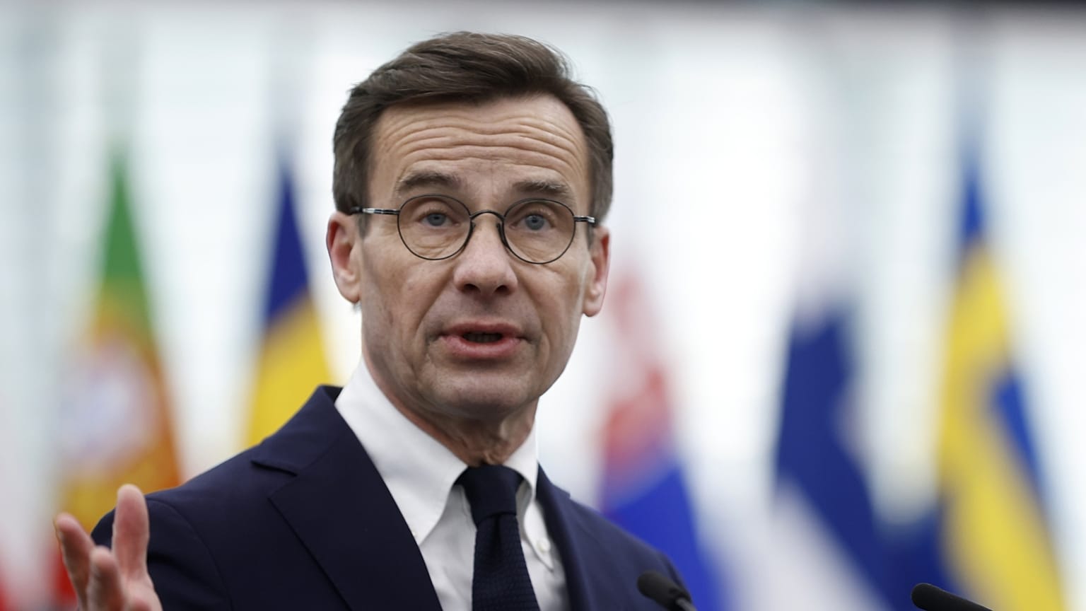 Ulf Kristersson konzervatív svéd miniszterelnök Strasbourgban