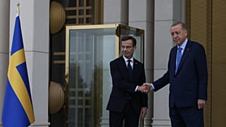 صورة أرشيفية لإردوغان ورئيس الوزراء السويدي