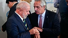 Los presidentes de Argentina, Alberto Fernández, y Brasil, Luiz Inacio Lula da Silva
