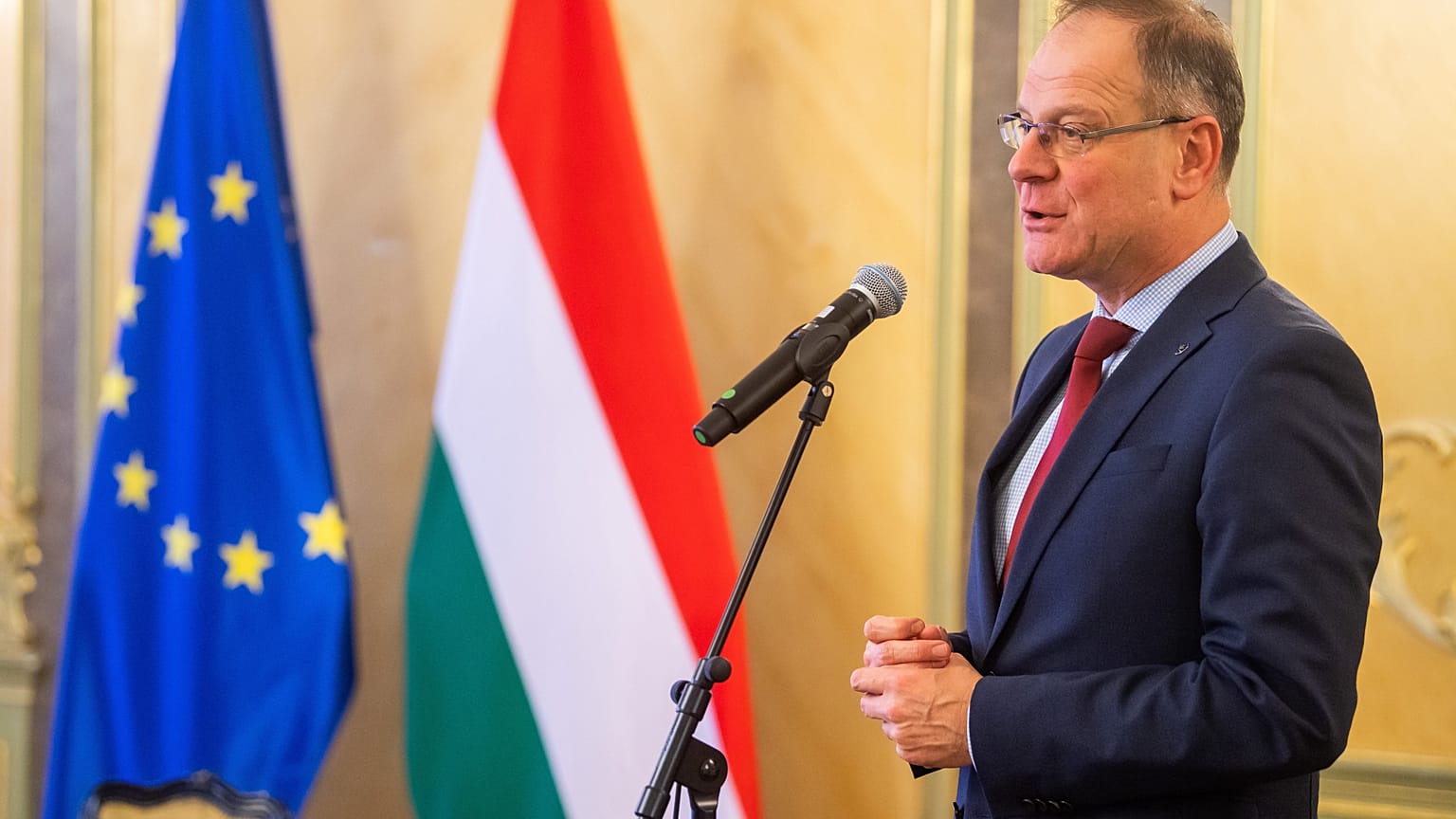 Navracsics Tibor beszédet mond a Miniszterelnökség épületében 2023. január 23-án