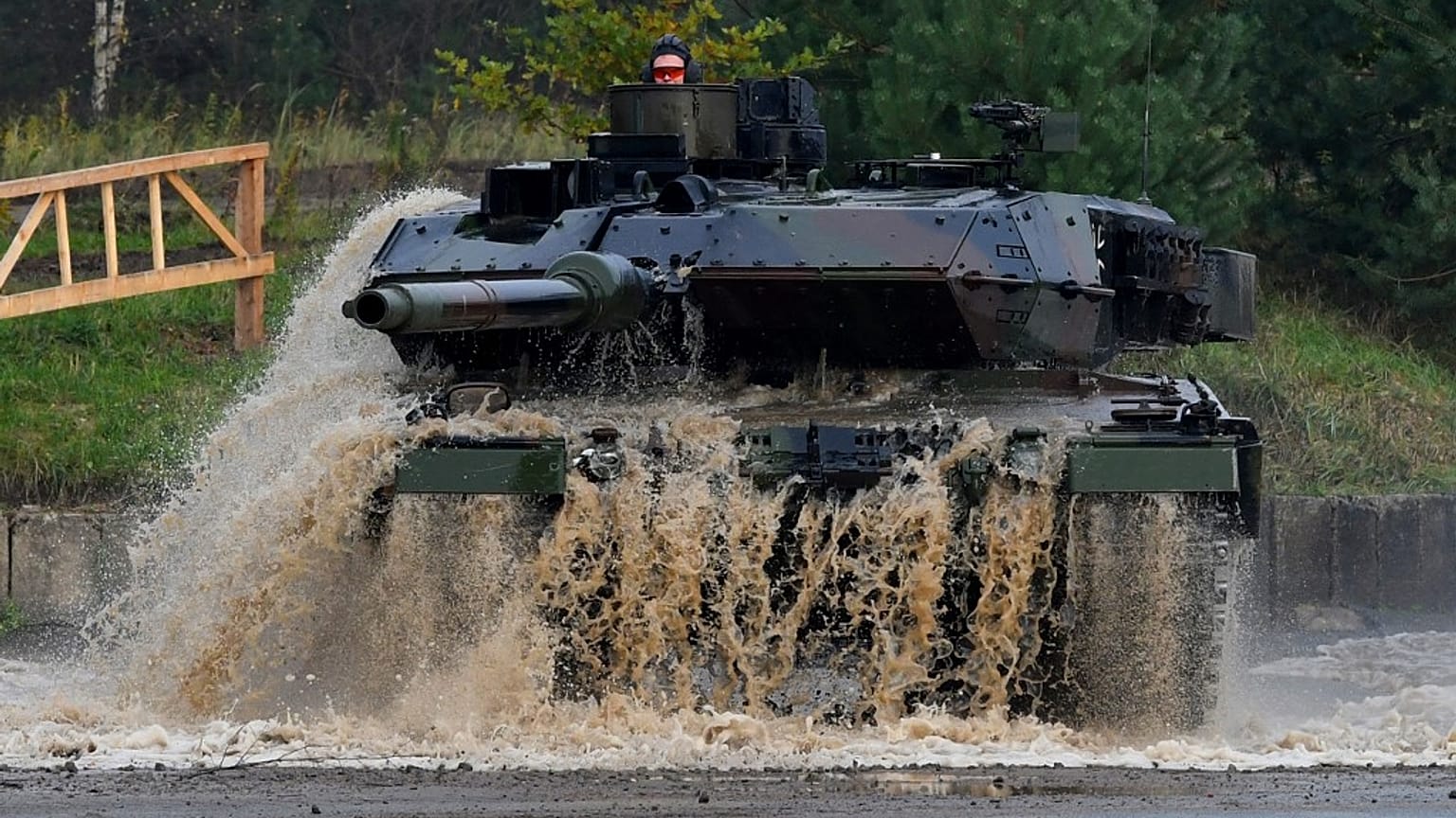 A soldier in a Leopard 2 A7  at the military training area in Munster, northern Germany, on October 13, 2017.