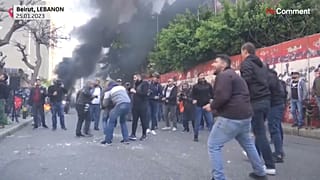 Protesto contra a desvalorização da lira em Beirute