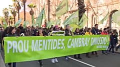 Los profesores y otros profesionales de la enseñanza fueron llamados a la huelga con dos jornadas de paros previstas para este miércoles 25 y el jueves 26 de enero