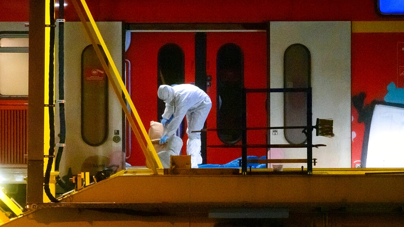 Το τρένο όπου σημειώθηκε η επίθεση