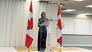 Amira Elghawaby tanácsadó kinevezése utáni sajtótájékozatóján