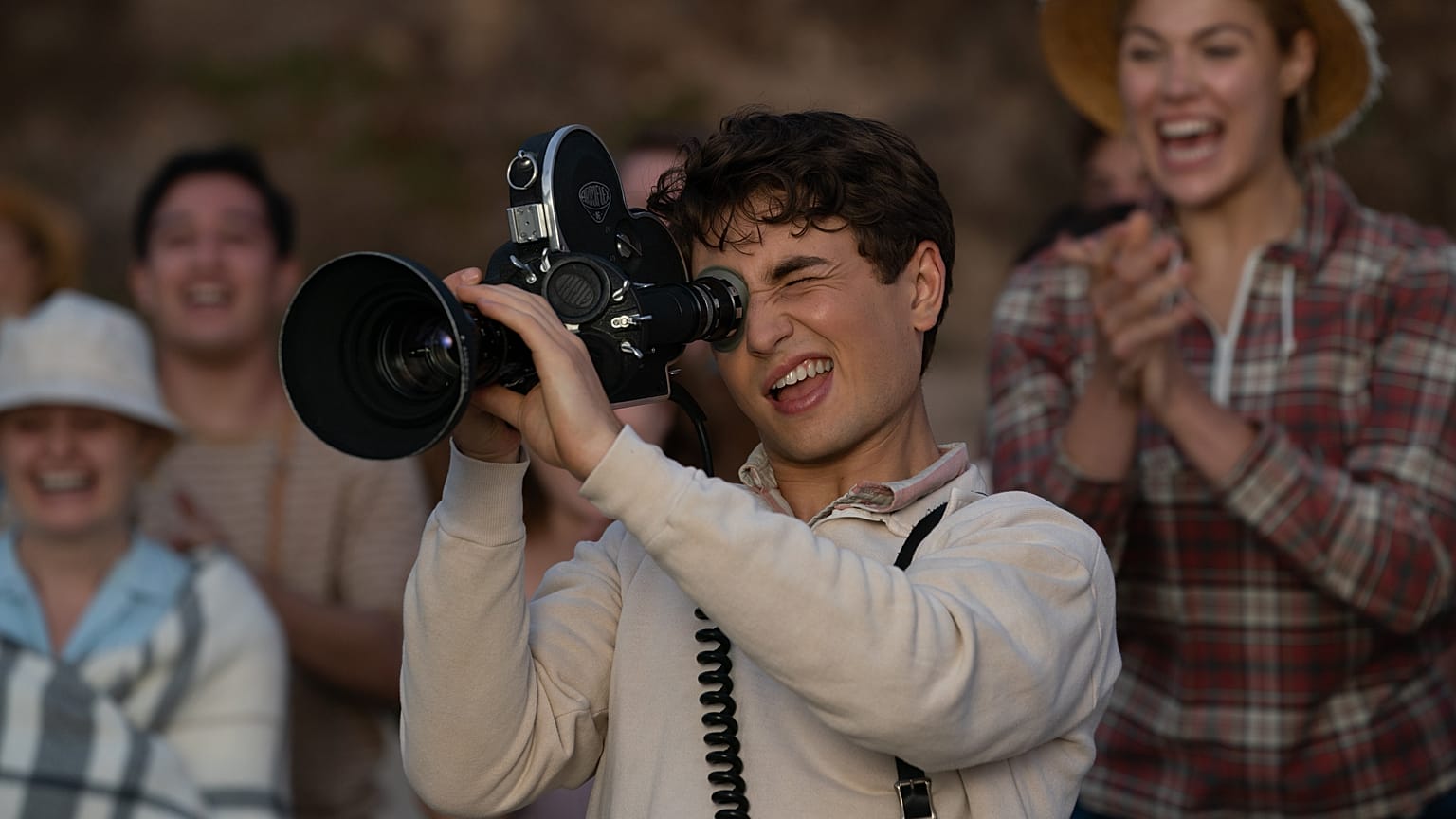 The Fabelmans follows Spielberg-avatar Sammy Fabelman (Gabrielle LaBelle) and his passion for making movies