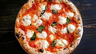 Viele kannten ihn - Mafioso lebt jahrelang als Pizzabäcker in St. Etienne - Symbolbild