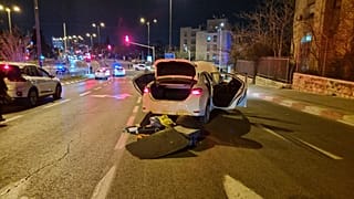 Kudüs'te bir sinagog yakınında düzenlenen silahlı saldırıda en az 5 İsrailli hayatını kaybetti