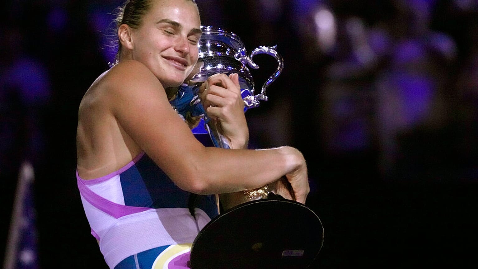 Sabalenka és kívételes "kedvese", a melbournei GS-trófea