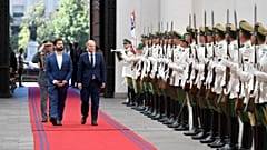 Η υποδοχή του Γερμανού Καγκελάριου στην πρωτεύουσα της Χιλής