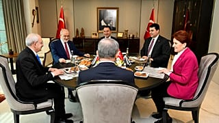 Genel Başkanı Kılıçdaroğlu, DEVA Genel Başkanı Babacan, Saadet Partisi Genel Başkanı Karamollaoğlu, Demokrat Parti Genel Başkanı Uysal ve Gelecek Partisi lideri Davutoğlu