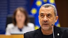 Λουκάς Φουρλάς