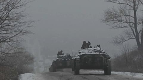 Ukrán BMP-k járőröznek