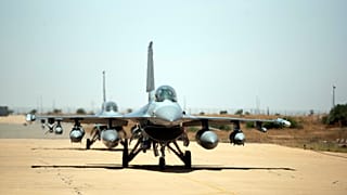 Американские истребители F16 на учениях "Африканский лев" в Бен-Герире, Марокко