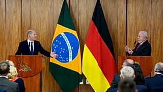 Le chancelier allemand Olaf Scholz et le président brésilien Luiz Inacio Lula da Silva au Palais Planalto, à Brasilia, au Brésil, lundi 30 janvier 2023.