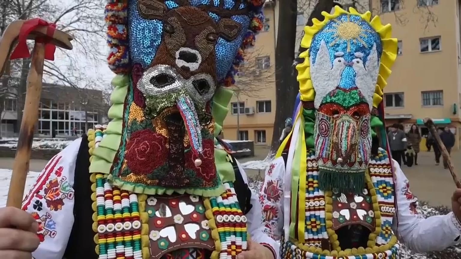 "Kukeri" in Pernik, Bulgarien, 28.01.2023
