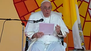 Papa Francis Kongo Demokratik Cumhuriyeti'nde yaptığı konuşmada sömürgeciliği eleştirdi