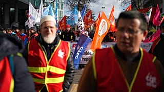 Fransa'da emeklilik reformuna karşı protestolara rekor katılım gerçekleşti