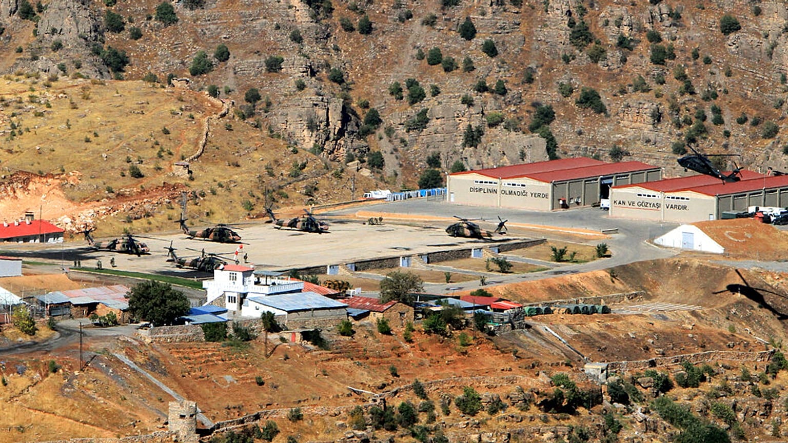 Τουρκική στρατιωτική βάση στα σύνορα με το Ιράκ (φώτο αρχείου)