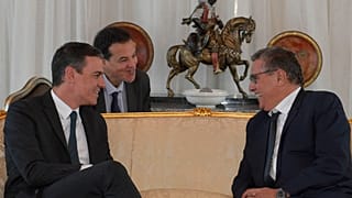 سانشيز ونظيره المغربي عزيز أخنوش