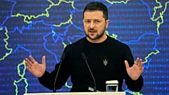 Le président ukrainien Volodymyr Zelensky lors d'une conférence de presse à Kyiv, en Ukraine, le vendredi 3 février 2023.