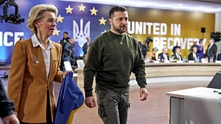 EU-Kommissionspräsidentin Ursula von der Leyen und der ukrainische Präsident Wolodymyr Selenskyj in Kiew, 2. Februar 2023