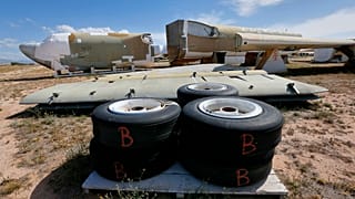 A START-szerződés keretében leszerelt amerikai katonai gép, mely képes volt nukleáris fegyver hordozására