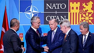 "Türkiye Fİnlandiya'nın NATO üyeliğini daha erken onaylayabilir"