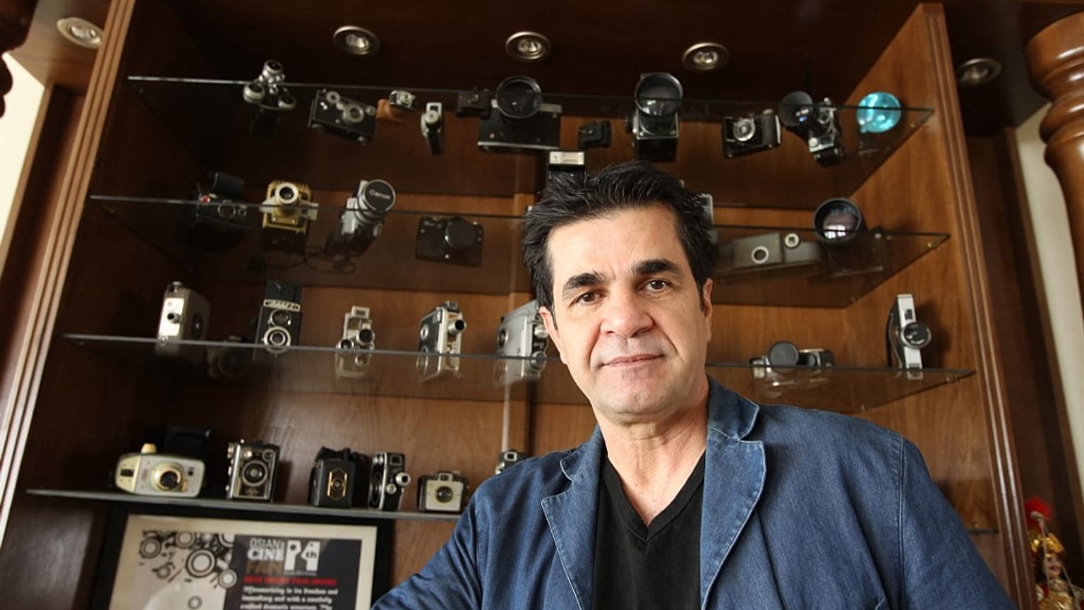 Açlık grevine başlayan İranlı yönetmen Jafar Panahi serbest bırakıldı  