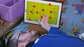  عامر أبو نواس 