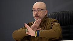 Министр обороны Украины Алексей Резников пока остаётся на посту