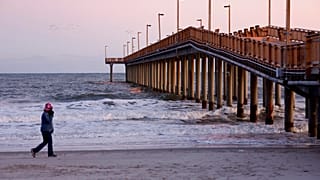 RICERCHE NELL'OCEANO - Myrtle Beach, South Carolina. Il pallone-spia è caduto in mare.