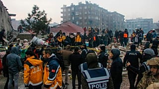 A mentési munkálatok a zord időjárási körülmények miatt nehezedhetnek a következő napokban