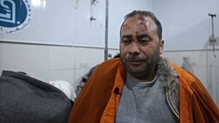 المصاب أسامة عبد الحميد في المستشفى